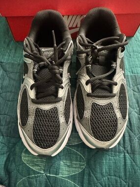 Nike Kids Black and Gray Mesh Lace-Up Sneakers